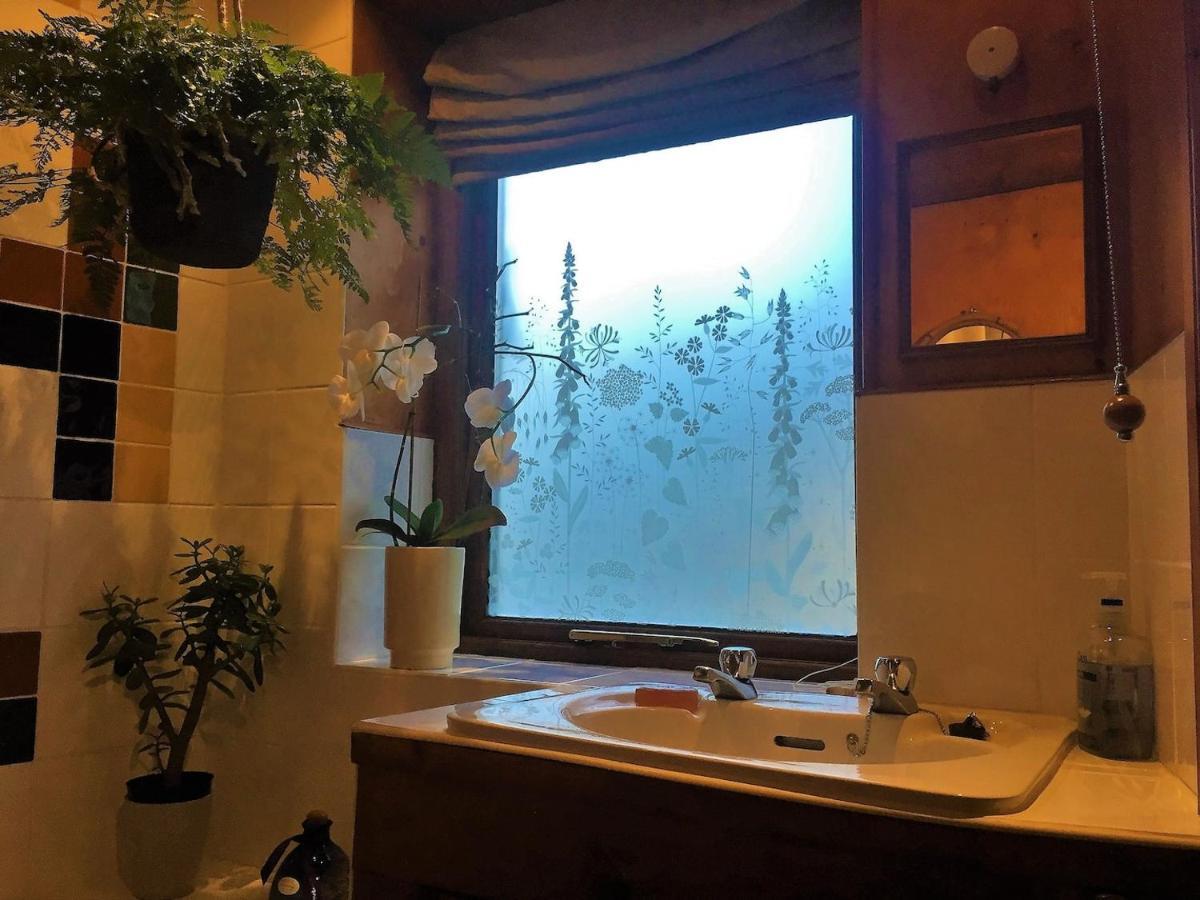 Bijou Cottage In Bronte Country With Wood-Burning Stove & Hot Tub Spa Haworth Exteriör bild