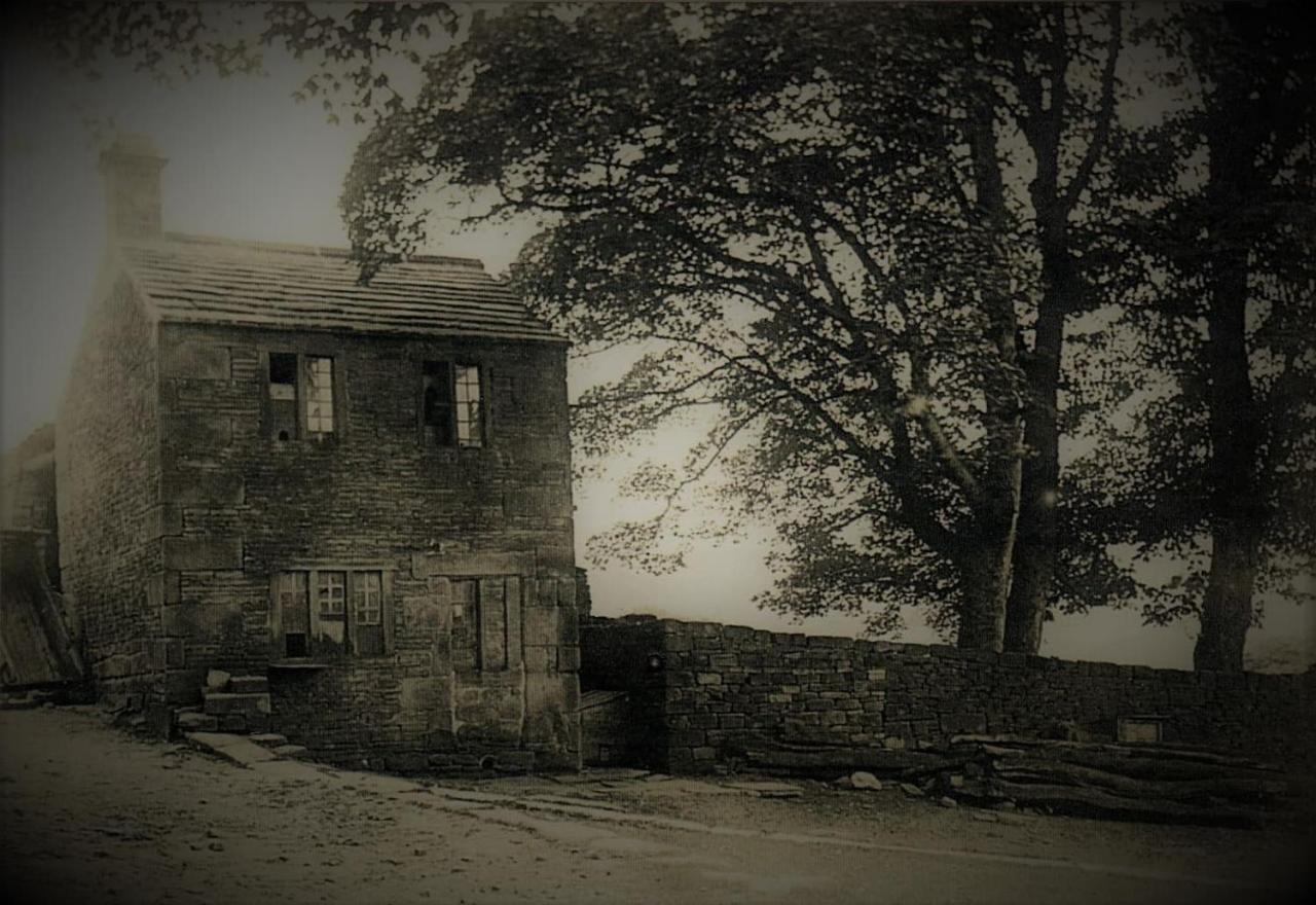 Bijou Cottage In Bronte Country With Wood-Burning Stove & Hot Tub Spa Haworth Exteriör bild